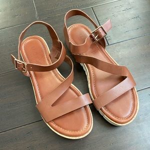 Unisa Womens Platform Sandal - Tan